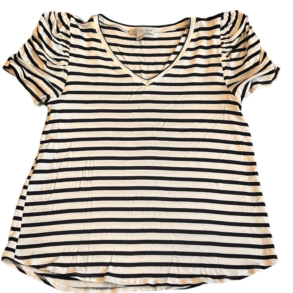 Green Envelope Black and White Striped V-Neck Top, Size Medium